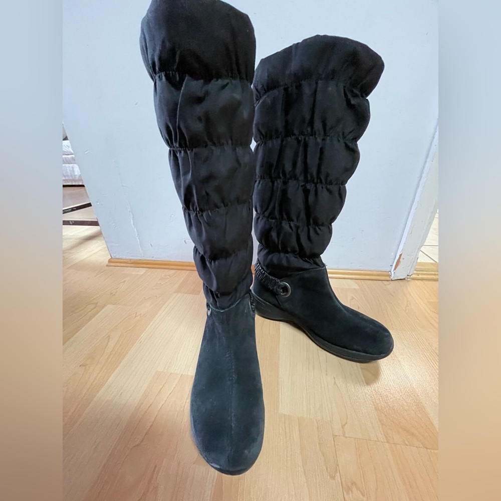 Womens Columbia Odessa Snow Boots Suede Leather Puffy Womens Size 6